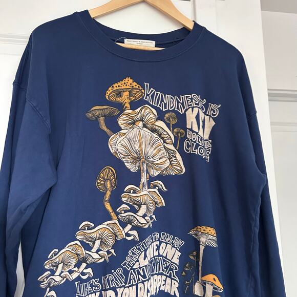 Urban Outfitters Project Social T Mushroom Crewneck Sweatshirt Women’s L XL Blue - Picture 3 of 11